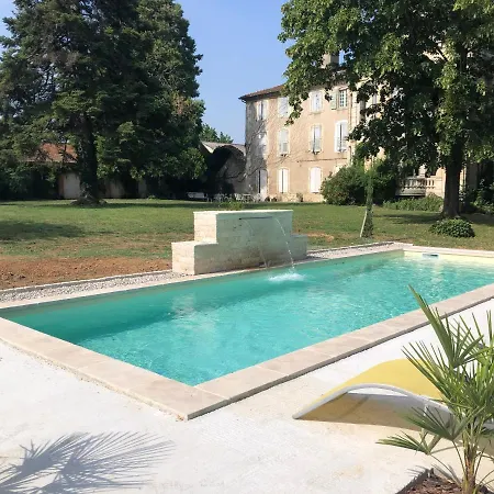 Chateau De Vaugelas - Domaine Pres De Valence Bed & Breakfast