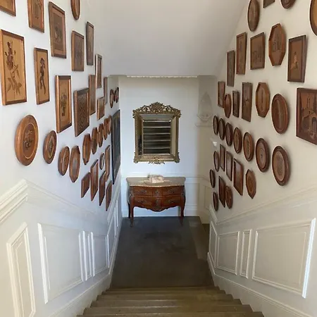 B&B Chateau De Vaugelas - Domaine Pres De Valence 4*