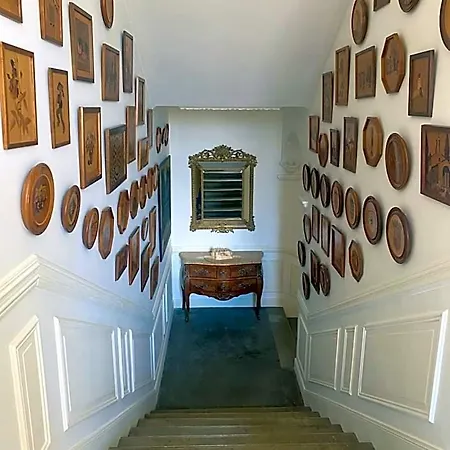 B&B Chateau De Vaugelas - Domaine Pres De Valence 4*